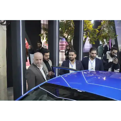نمایشگاه خودرو